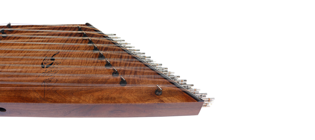 Special edition santoor SAL-4 by Salari with mezrabs