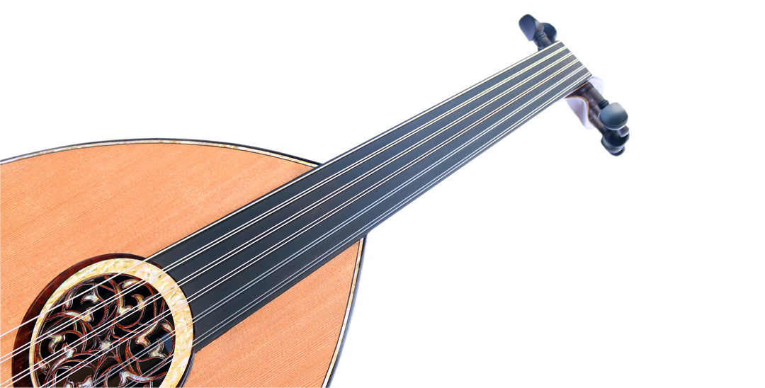 Miras Masterpiece Arabische Oud aus Schlangenholz