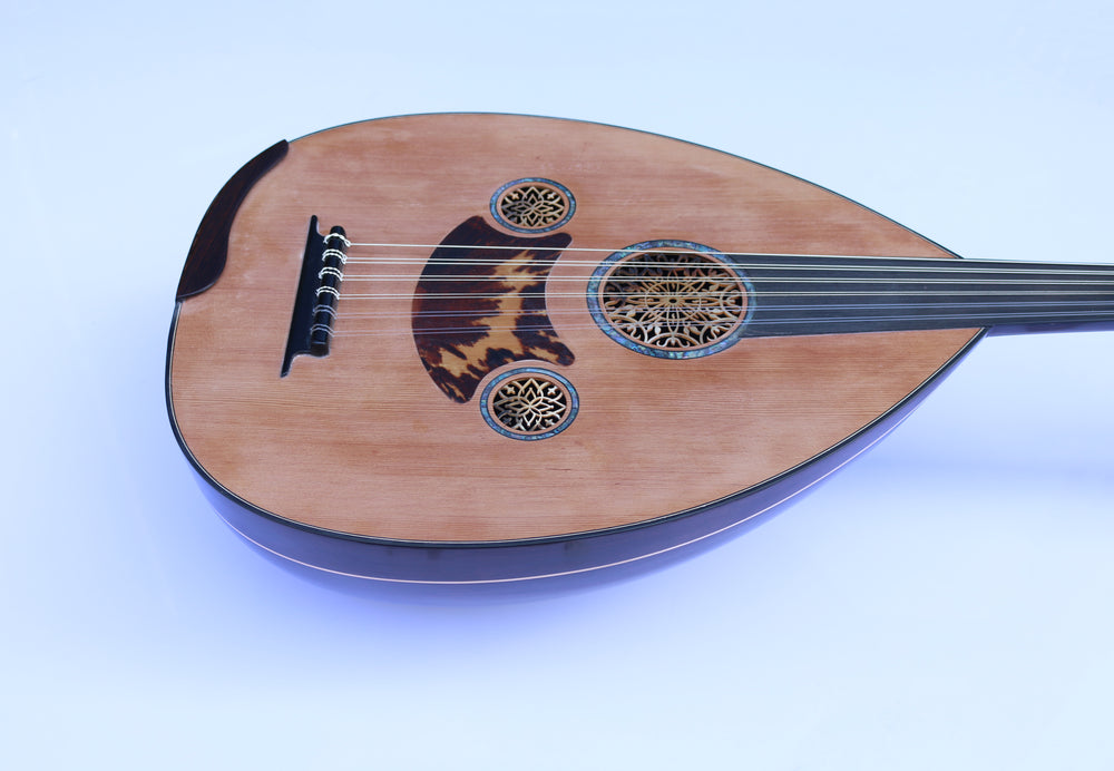 Oud turco MCO-405 de wenge y cedro canadiense de Mustafa Copcuoglu